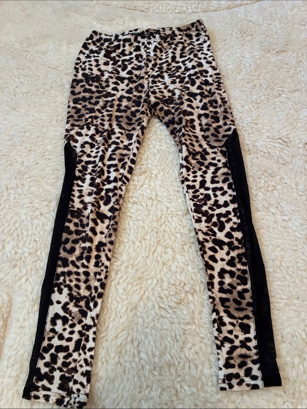 Leopard Print Leggings with Black Side mesh